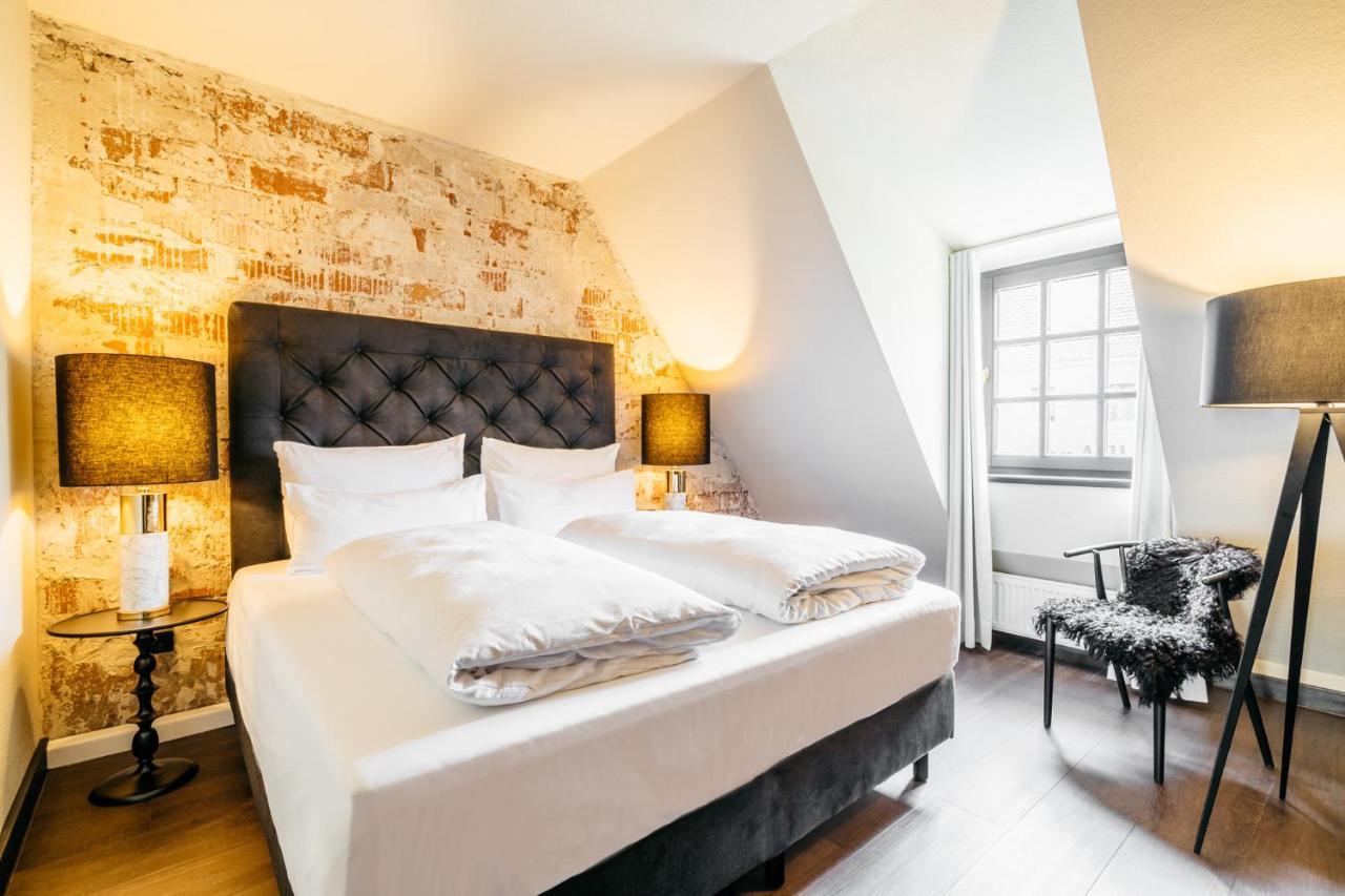 Hotel Riesengebirge Neuhof an der Zenn ภายนอก รูปภาพ
