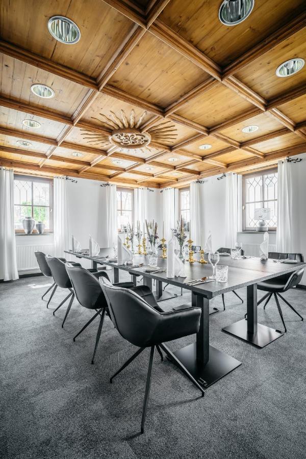 Hotel Riesengebirge Neuhof an der Zenn ภายนอก รูปภาพ